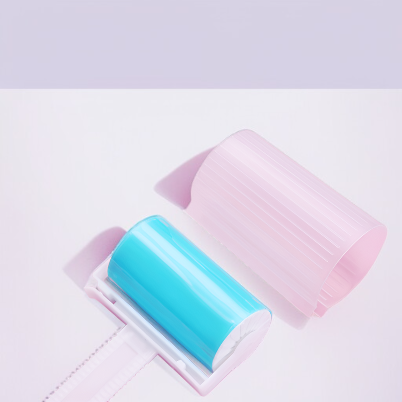 Snadné čištění oblečení pomocí válečku