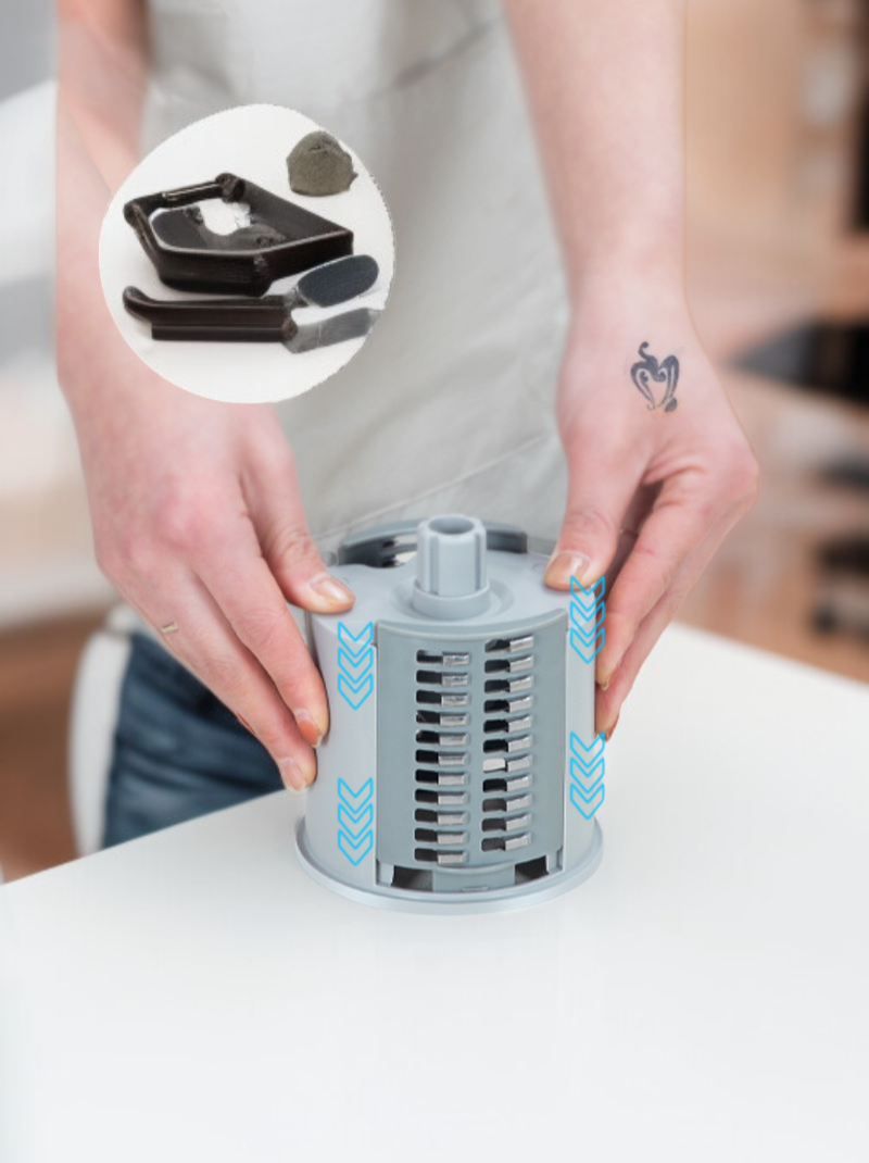 주방에서 야채 슬라이서 활용 예시