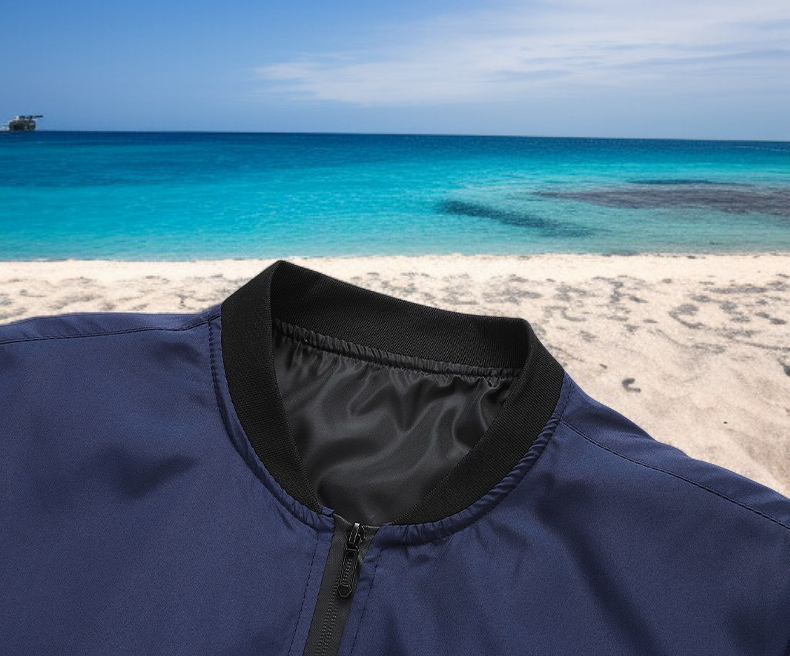 솔리드 컬러로 깔끔한 남성 재킷 디자인