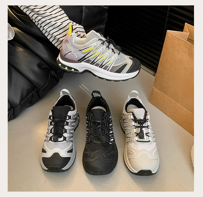 봄 가을 시즌용 스타일리시한 여자 운동화