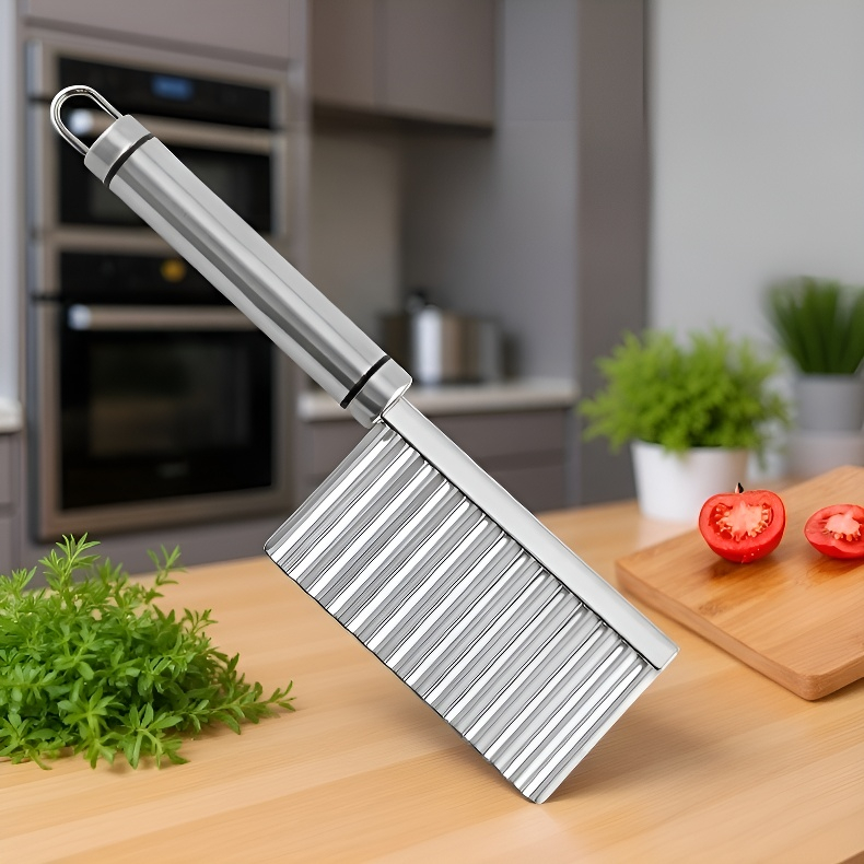 Crinkle cut French fries made with wavy knife