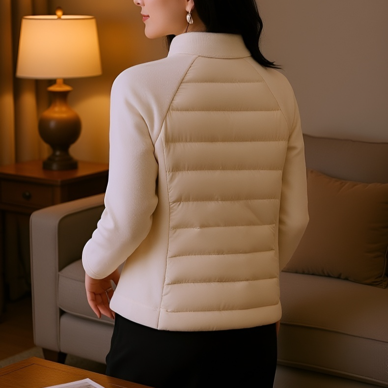 겨울철 따뜻한 여성 하이넥 패딩
