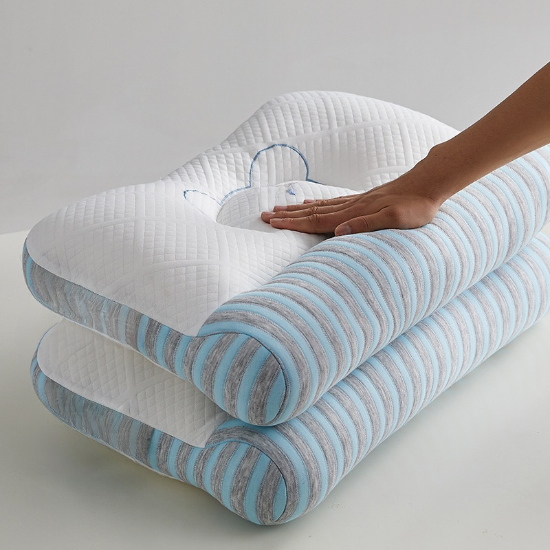 หมอนขนนกกำมะหยี่