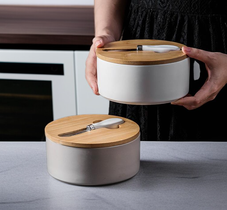 심플하고 세련된 버터 박스 디자인