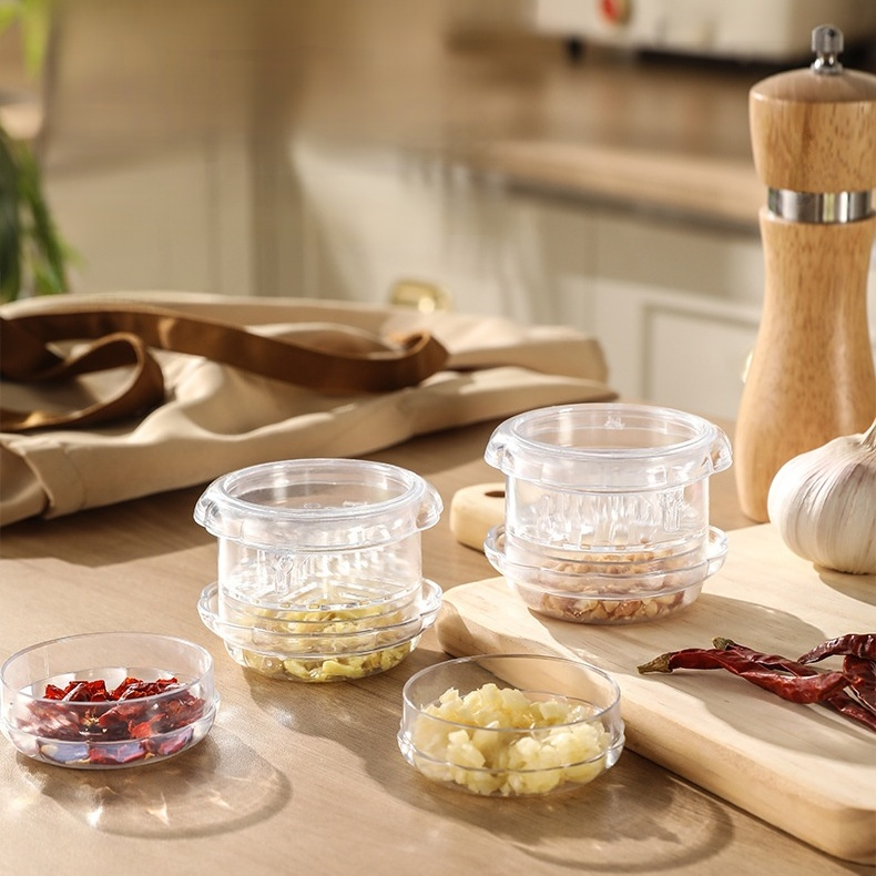 Manueller Knoblauchzerkleinerer mit Presswerkzeug und Schälhilfe – Spezial für die Küche