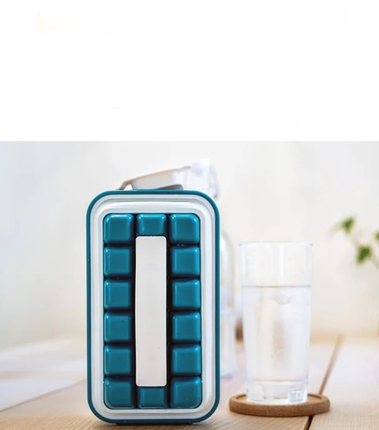 Detachable domestic ice tray