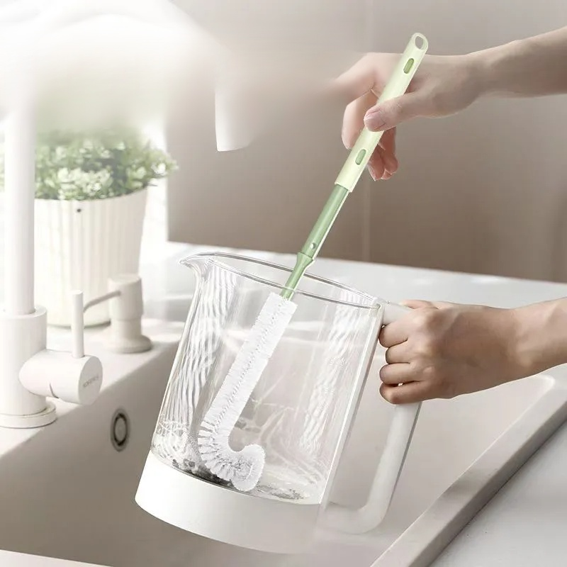 Telescopic portable cup cleaning brush
