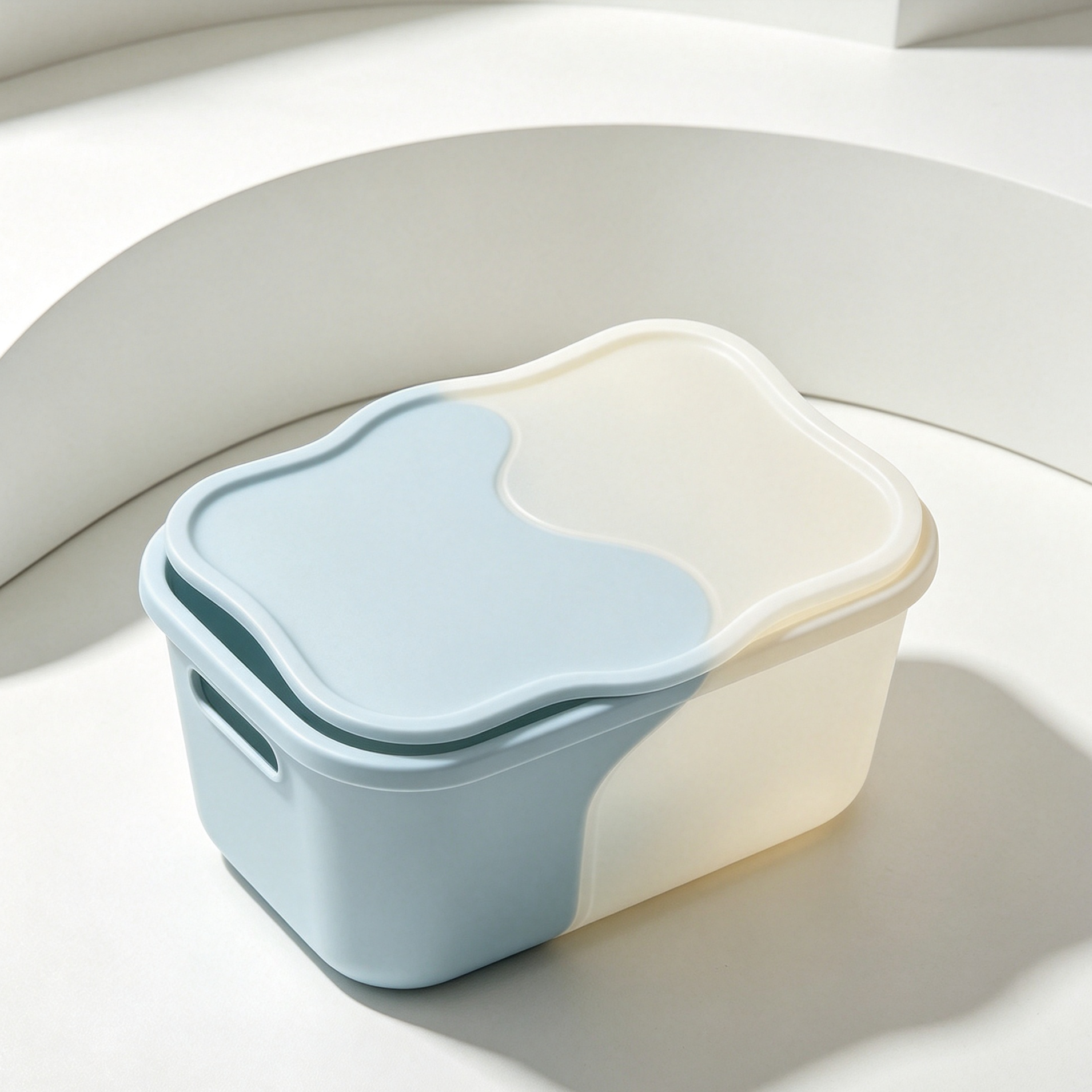 Multi-purpose plastic storage bins with lids
