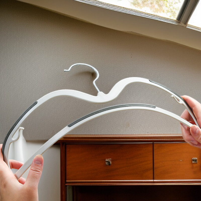 Set of 10 Compact Clothes Hangers — Non-Slip, Non-Marking, Space-Saving