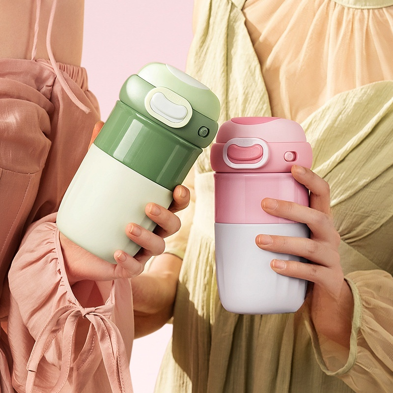  زجاجة ماء على شكل فراولة للنساء مناسبة للنزهات والرحلات