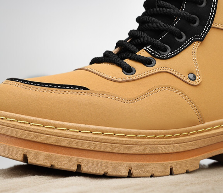 캐주얼룩에 어울리는 마틴 부츠