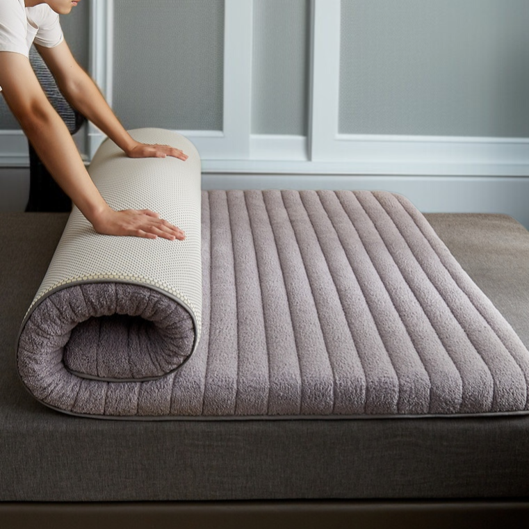 ツインマットレス畳は保温を厚くして冬に学生寮の子羊のベルベットのツインマットレスを敷くことができる