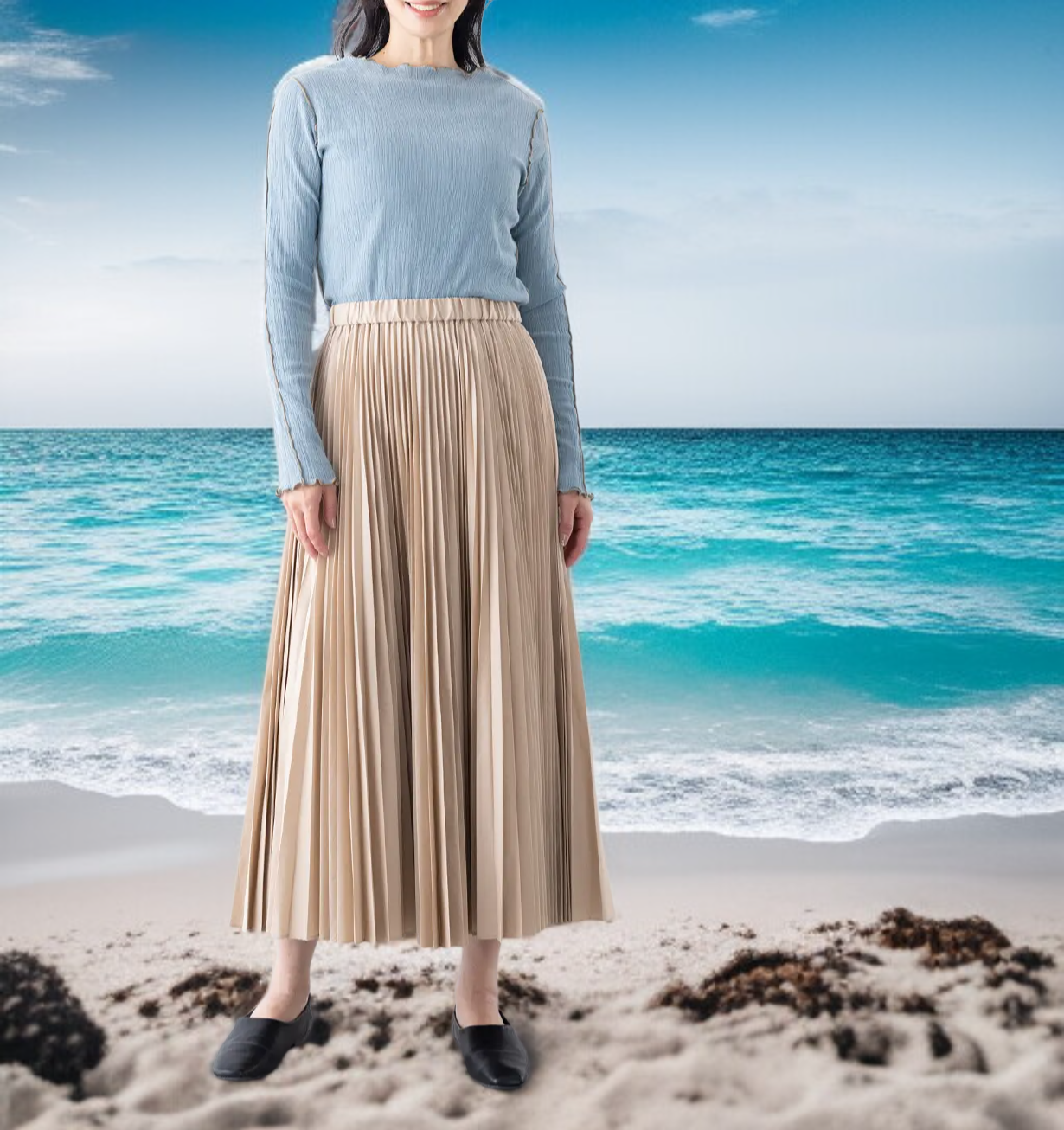 軽やかな素材のスカート