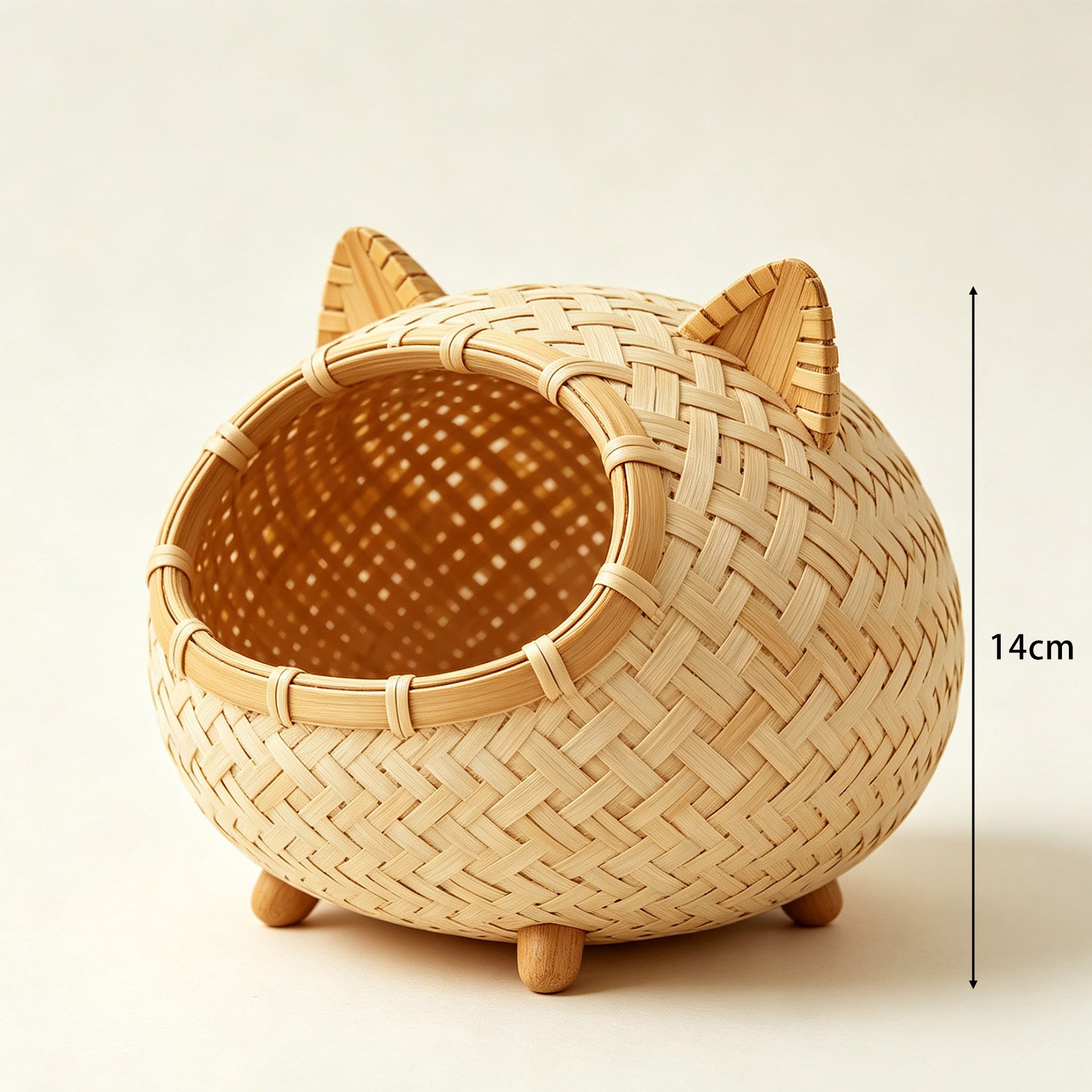 リビングに置いた猫耳バスケットの使用例