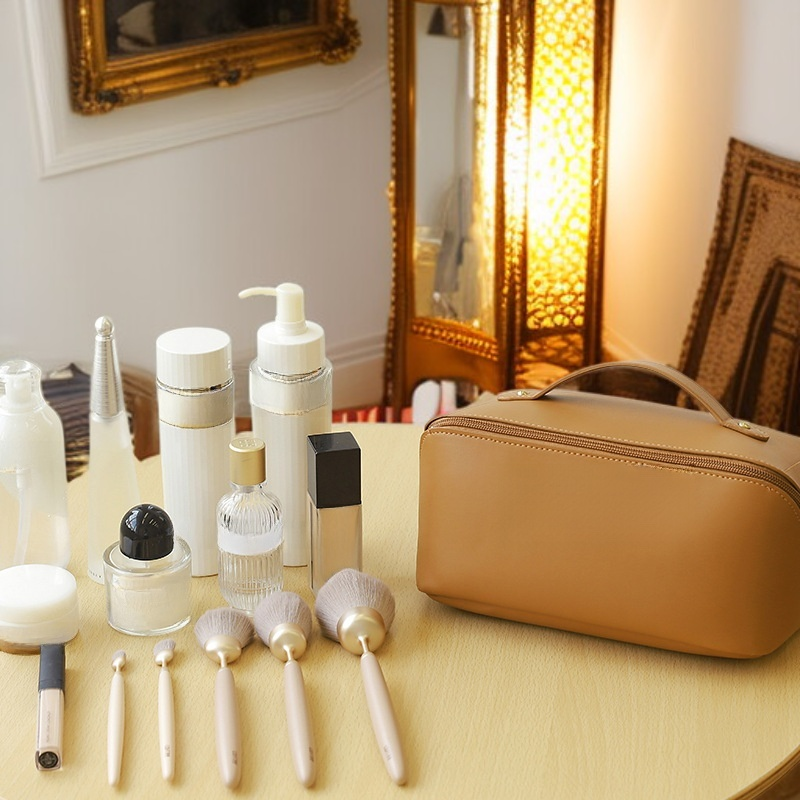 กระเป๋าใส่อุปกรณ์อาบน้ำแบบพกพา ดีไซน์สวย ทนทานหลายฟังก์ชั่น