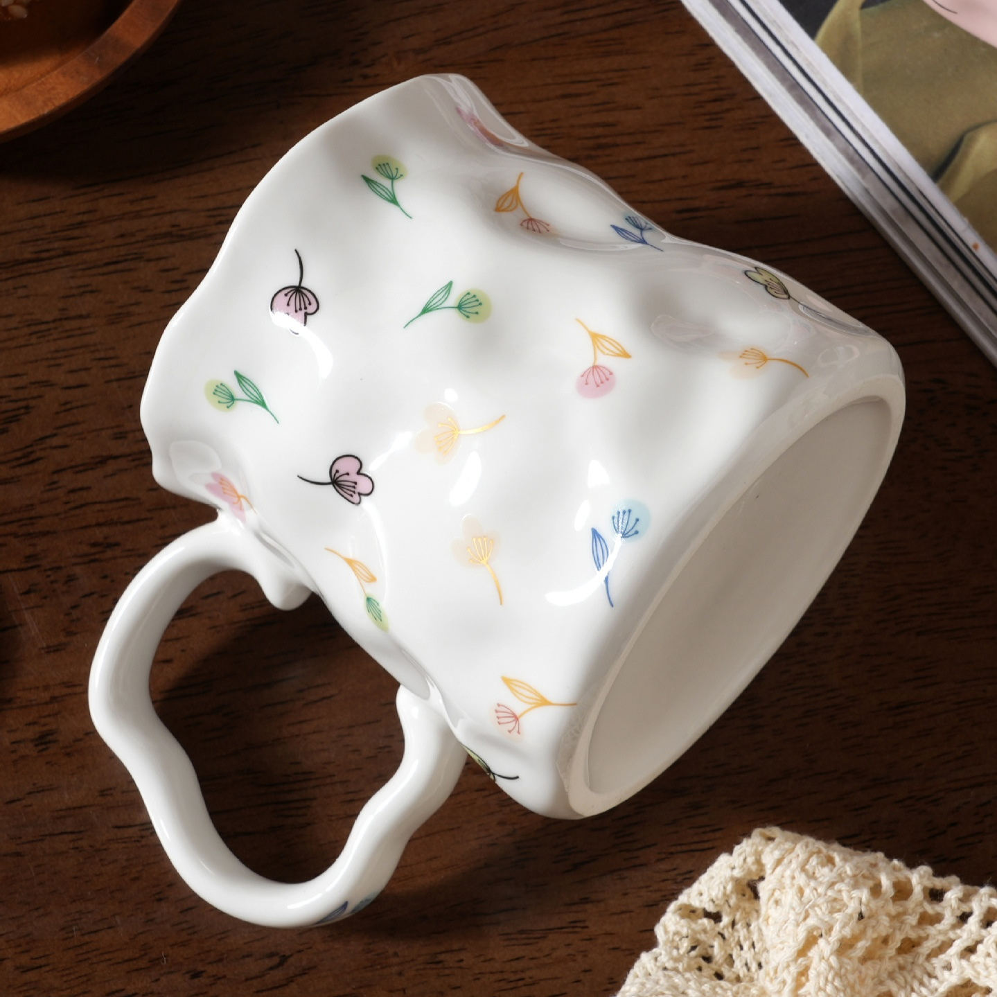 夢幻の花畑手作り陶器マグカップ