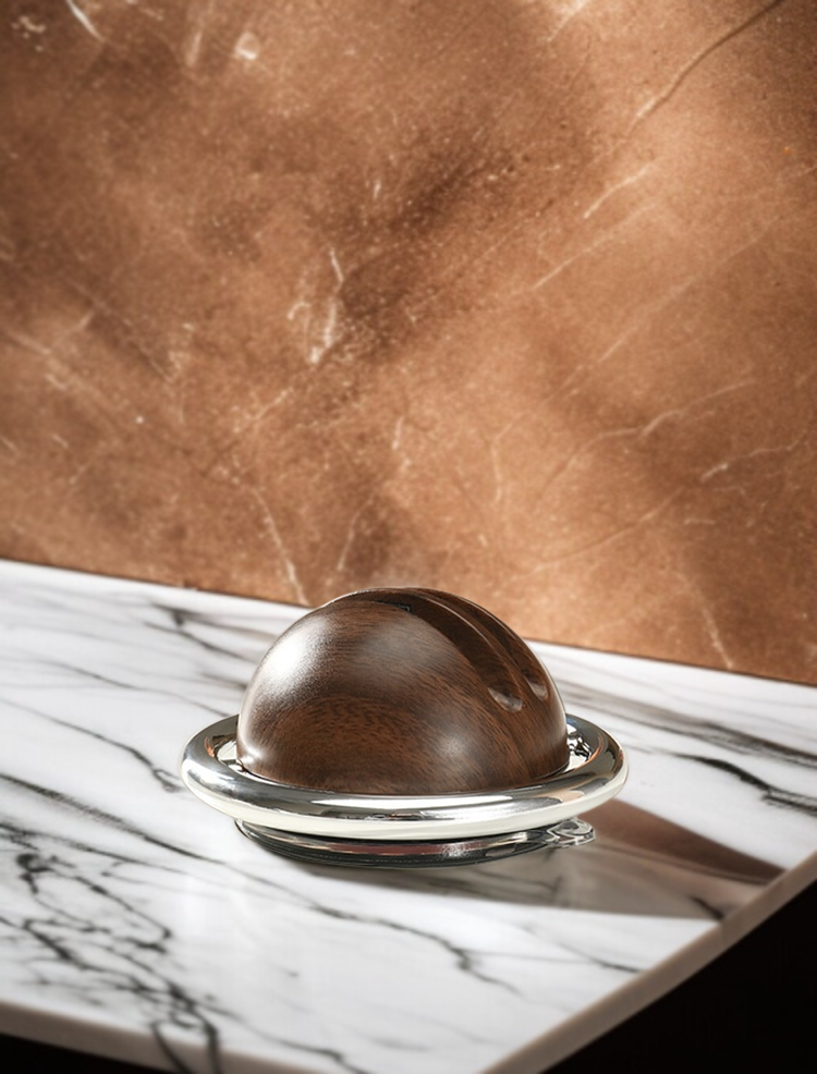 滑り止め設計で安全に使える研削器