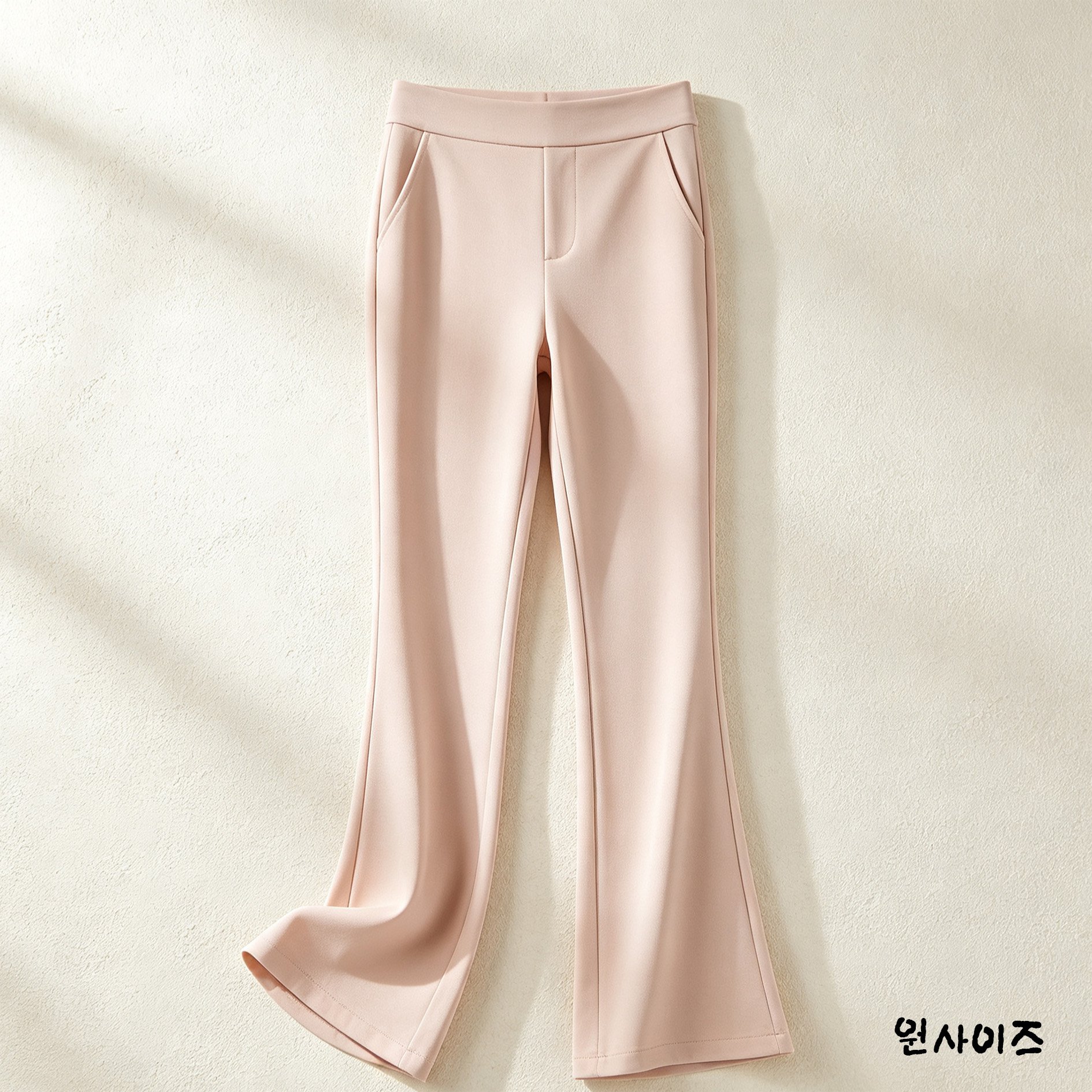 편안한 착용감의 나팔바지 정장 바지 디테일