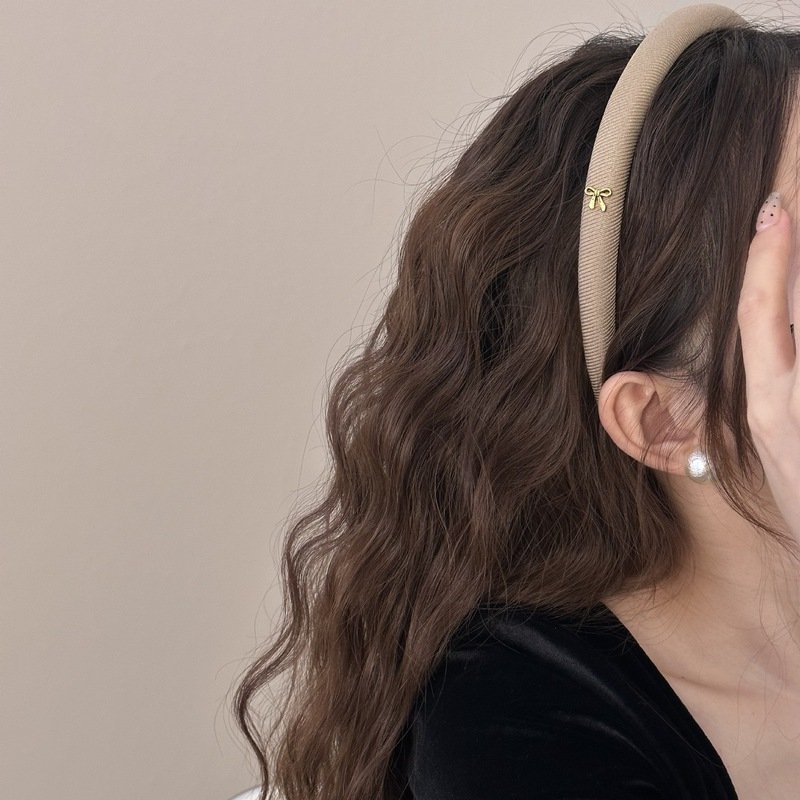 Modne opaski damskie