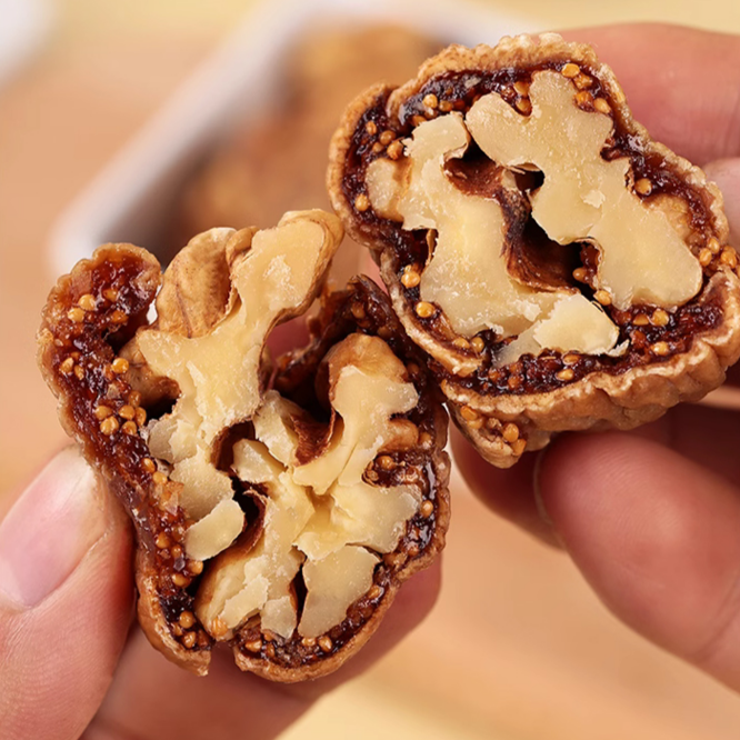 無花果夾核桃仁休閒零食