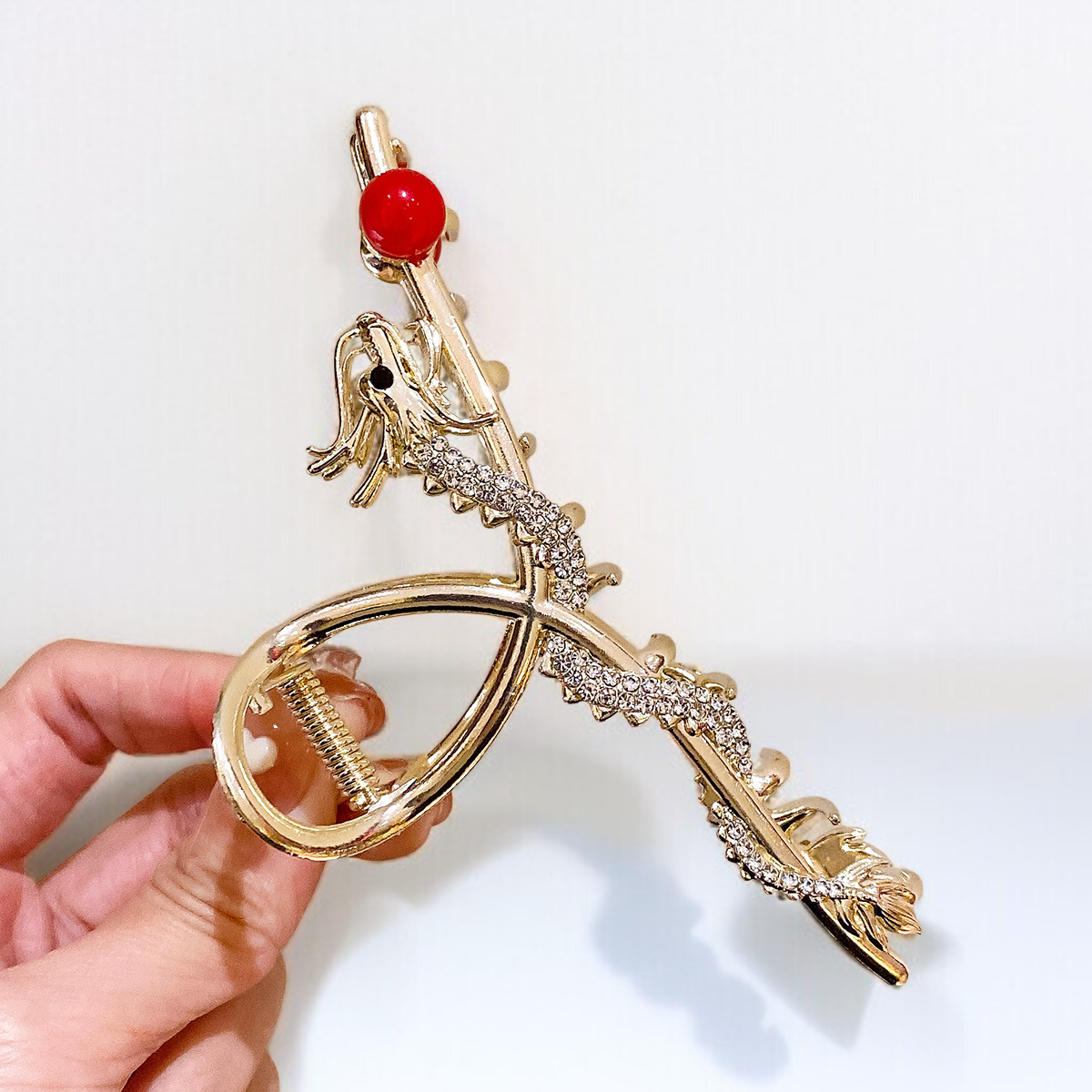 High grade diamond studded large hair clip