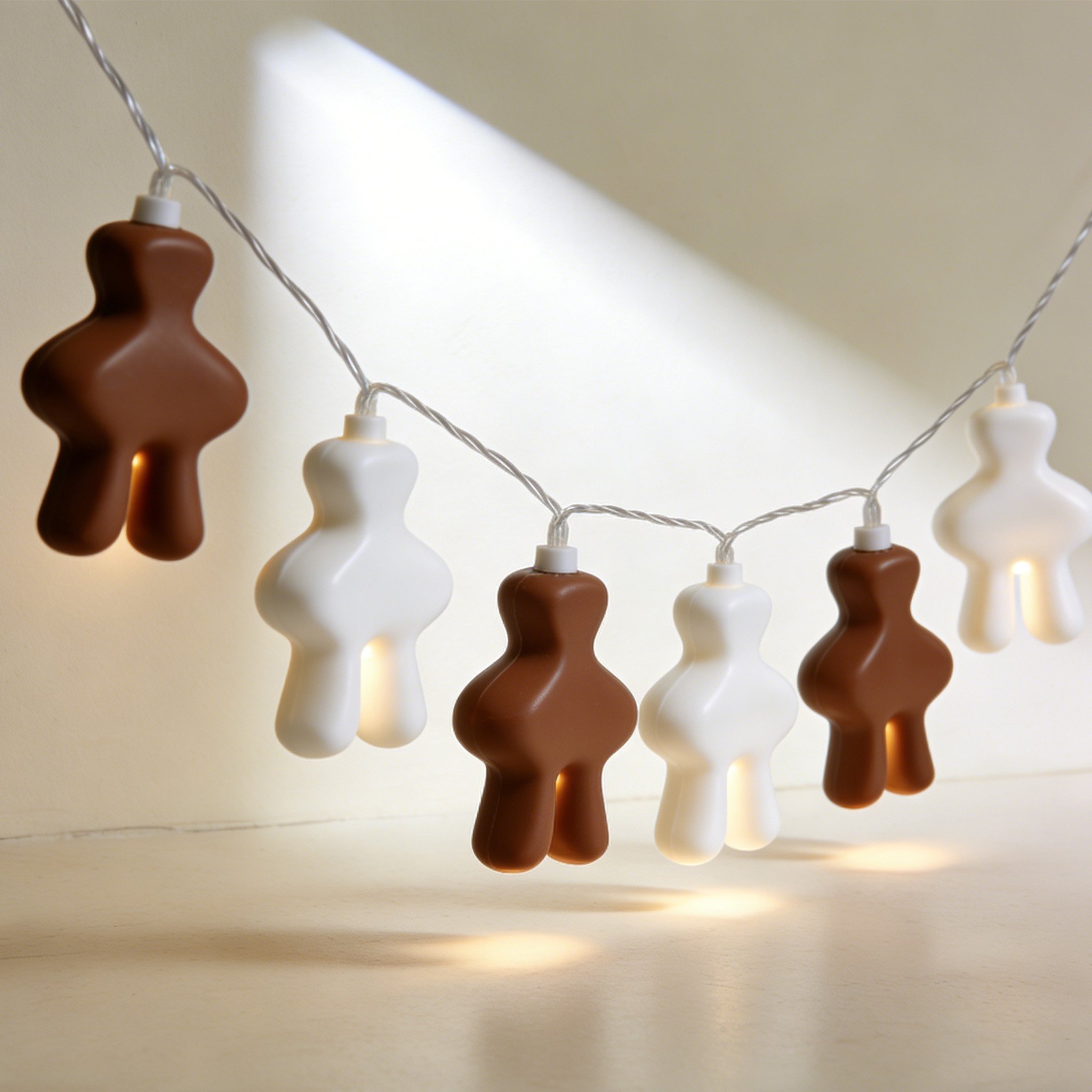 캐릭터 장식 조명 줄