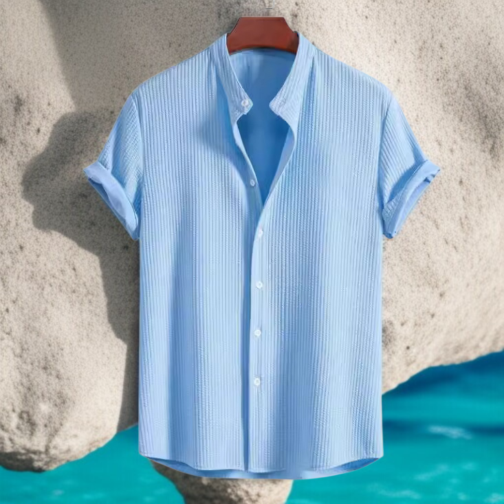 夏のメンズ半袖シャツ 無地 メンズ半袖トップス メンズシャツ