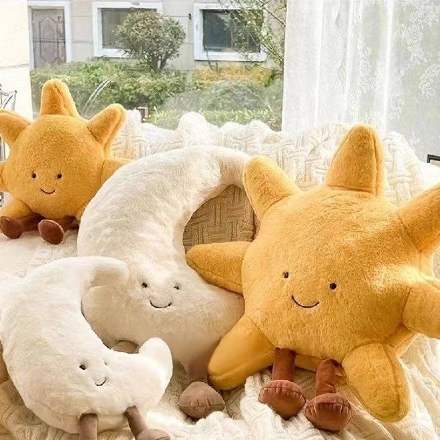 Moon-shaped seat cushion