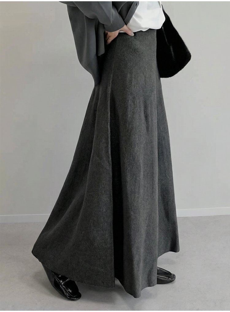 オフィスコーデにおすすめのニットスカート