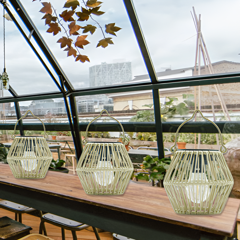 屋外吊り下げ防水ライト 手持ち灯籠 ガーデンデコレーション