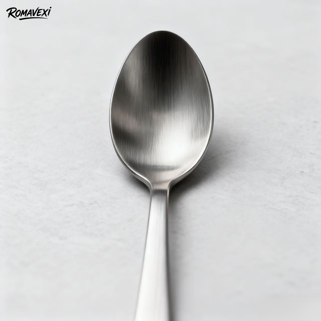 家庭用316ステンレス鋼スプーン、食品グレード、長柄丸スプーン（8本）