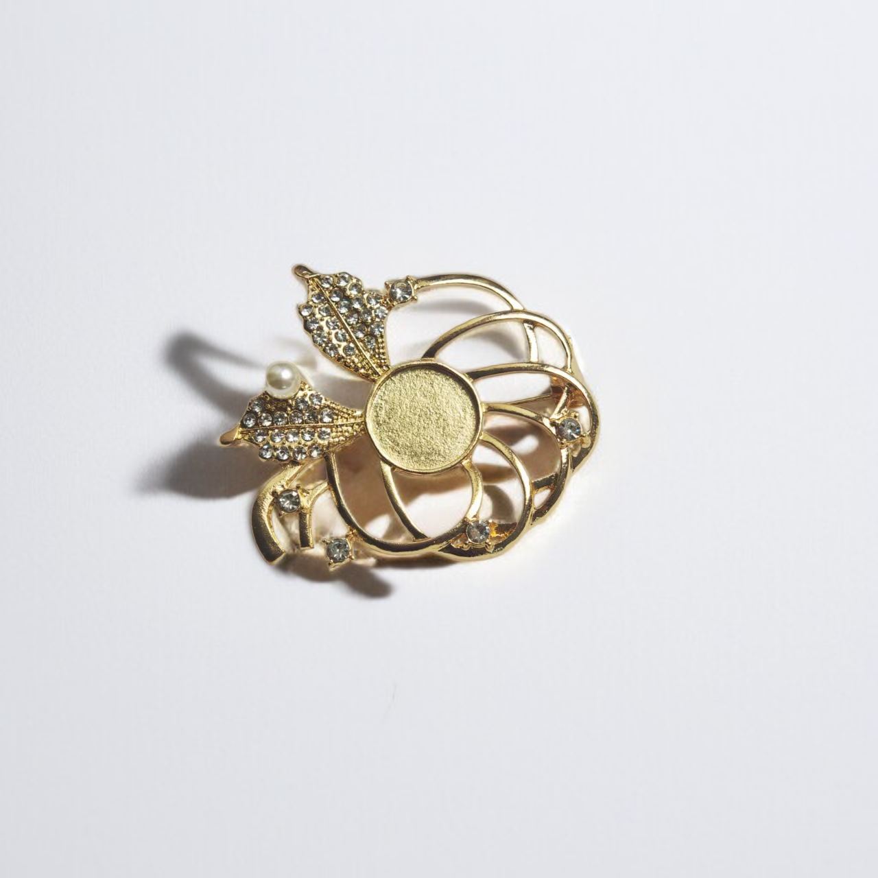 Blumenbrosche