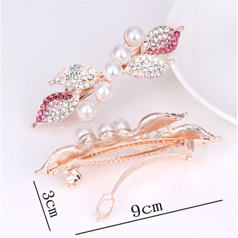 Duża spinka do włosów w kształcie kokardy