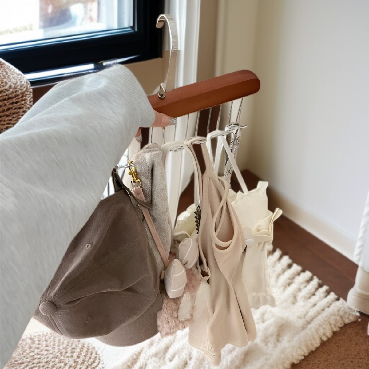 多用途防滑內衣收納掛架
