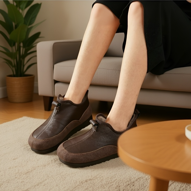 滑り止め、暖かい、柔らかいレザー、フリース裏地のスノーブーツ