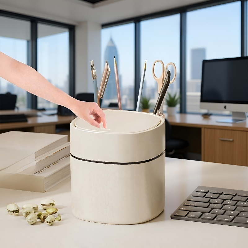 Flip-top trash can