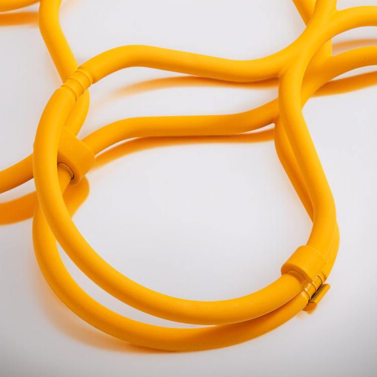 おしゃれなデザインのマフラー収納ハンガー