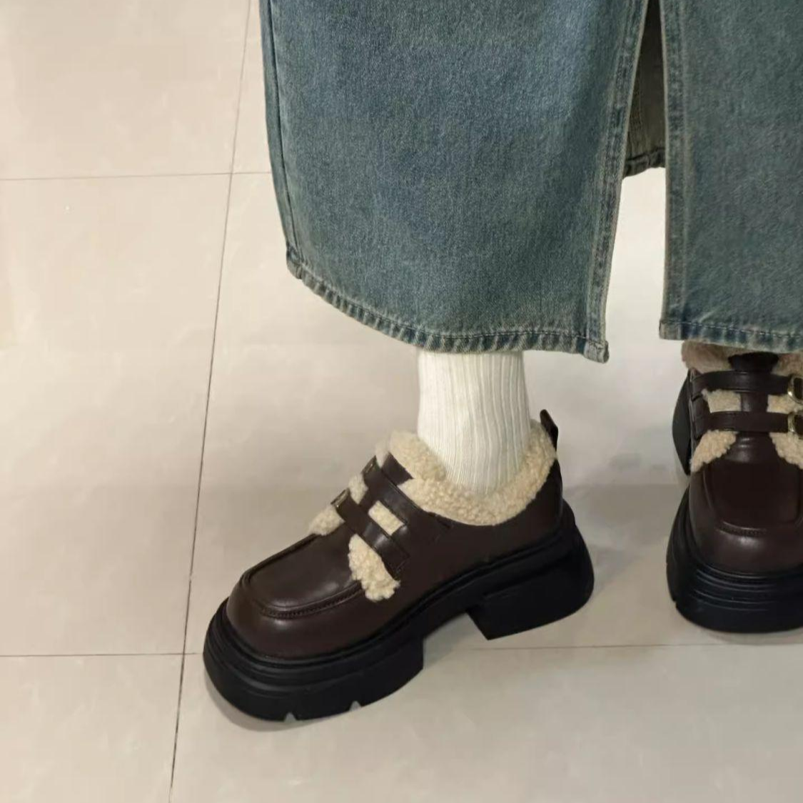 保暖加絨厚底女鞋黑色小皮鞋軟底靴