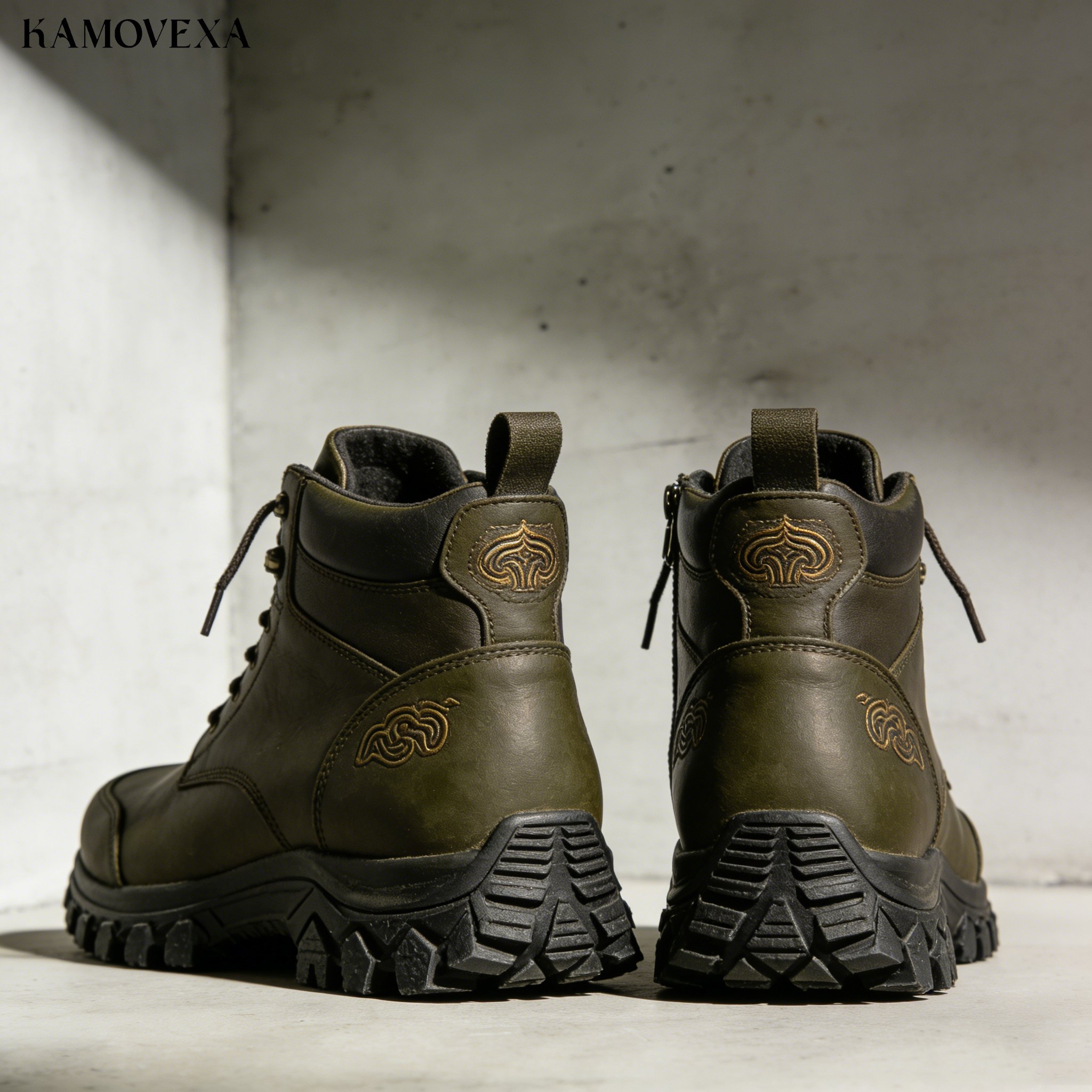  รองเท้าสำหรับปีนเขากันลื่น 