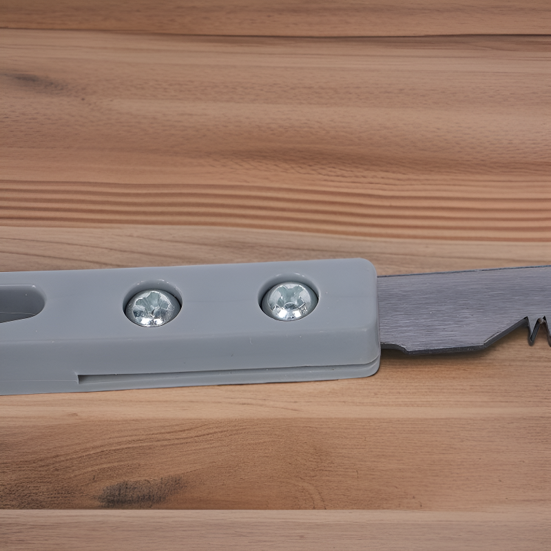 Feine Mini-Garten-Holzsäge