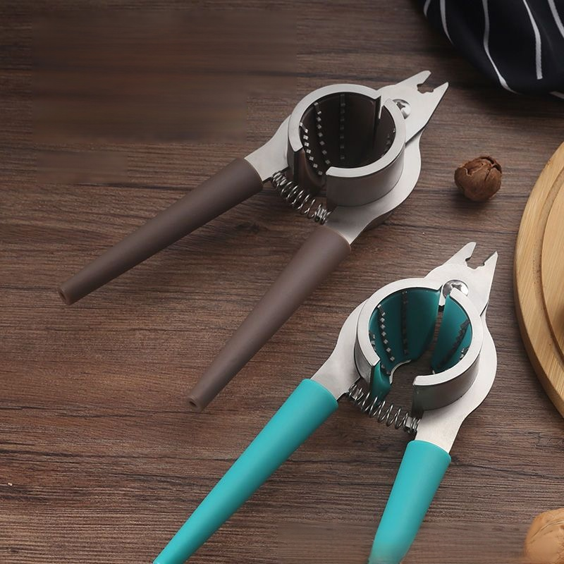 おしゃれで美しいステンレス製くるみ割り器