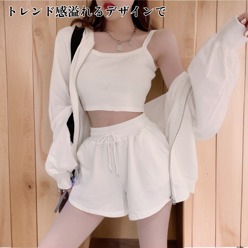 ファッショナブルなスポーツカジュアルセット