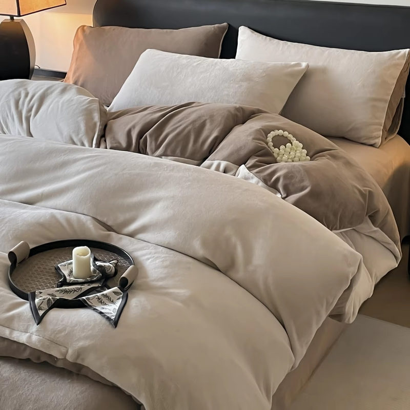 Warm Velvet Bedding