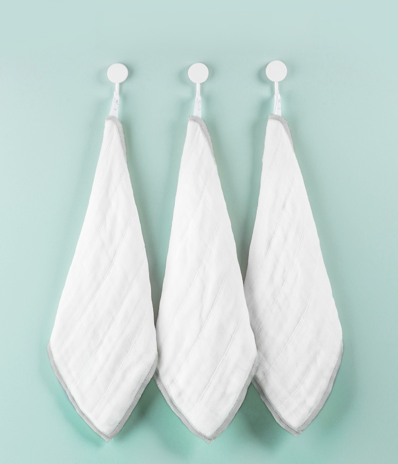 두꺼운 메쉬 천 재질 확대 이미지