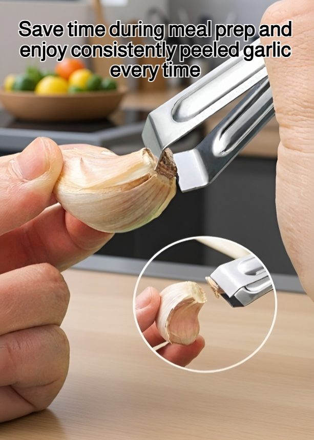 Garlic peeler with peeled garlic cloves