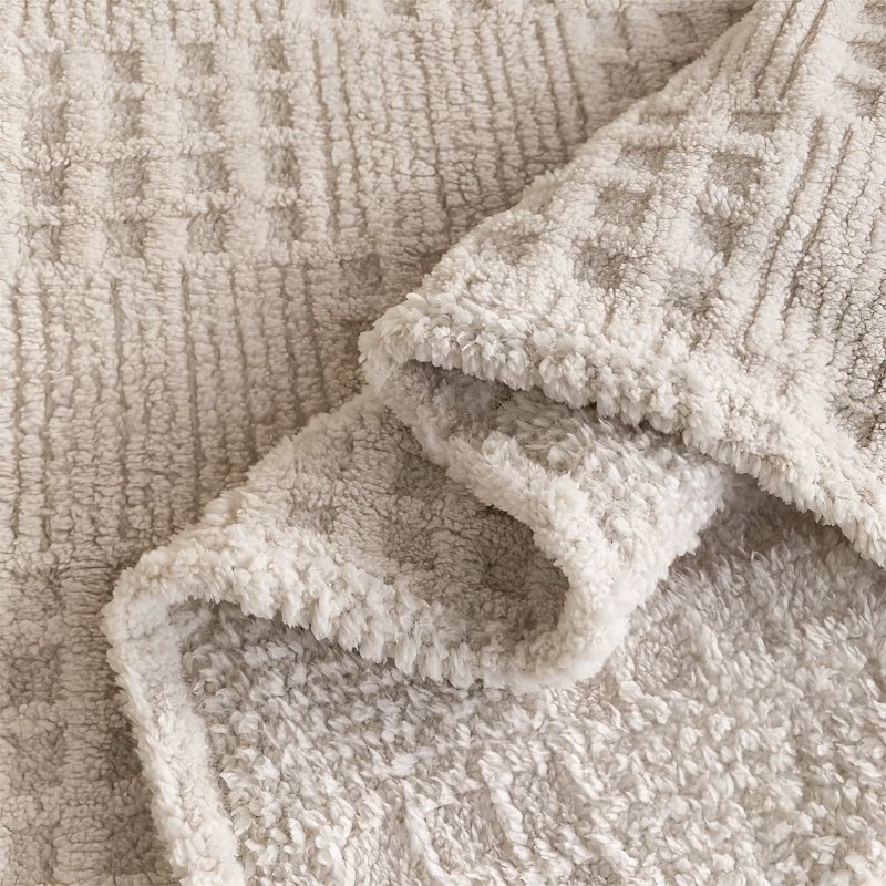 Couverture épaisse à motifs embossés