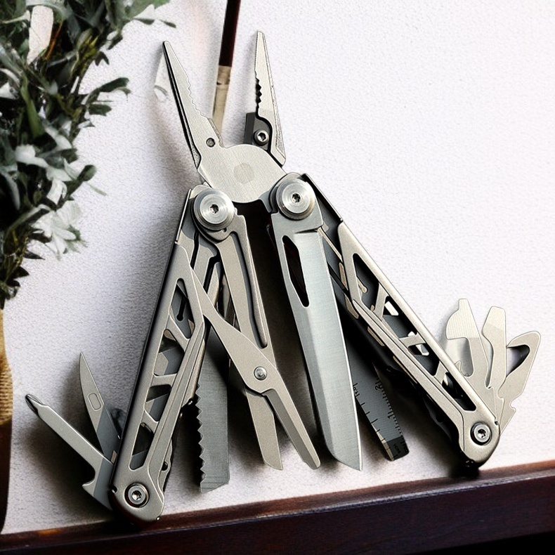 携帯用緊急タクティカルプライヤー 多機能折りたたみナイフ＆ハサミツール キャンプ用品 エマージェンシー・プライヤー