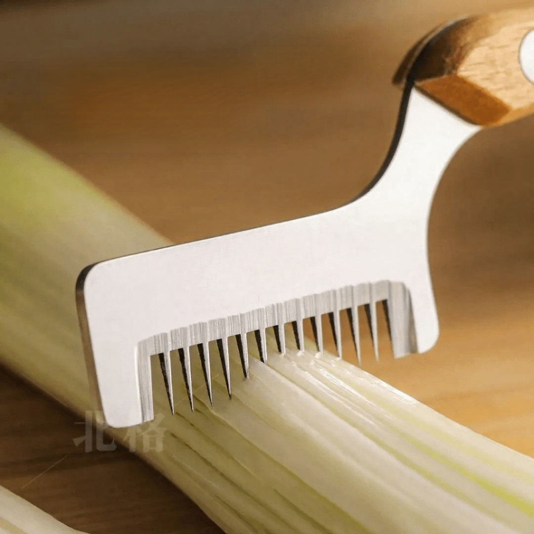 Super fine stainless steel slicer for slicing scallions