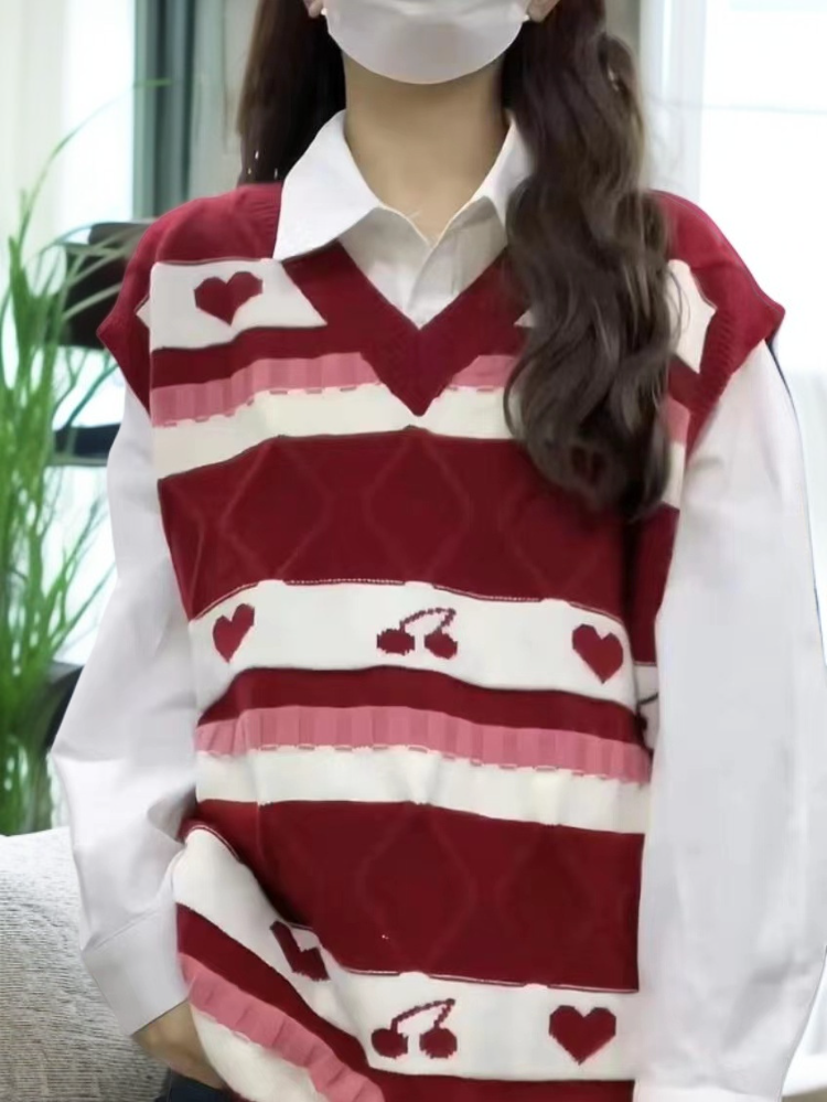 チェリージャカードデザインのクラシックセーター