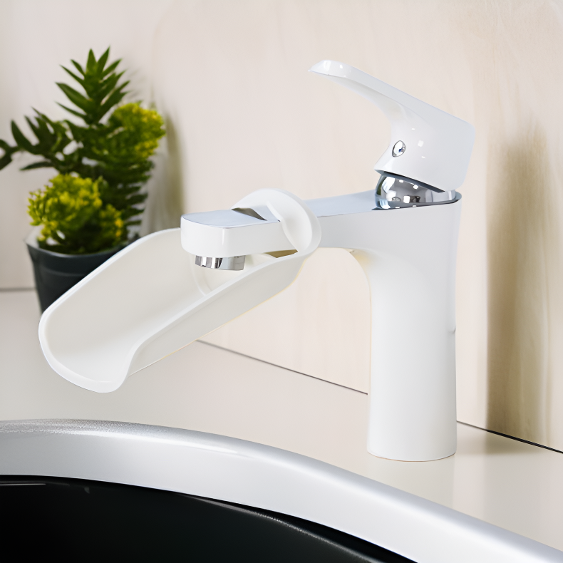 Cartoon Faucet Water Flow Extender
